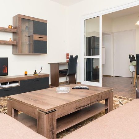 Central Academic Apartment Sofia Extérieur photo