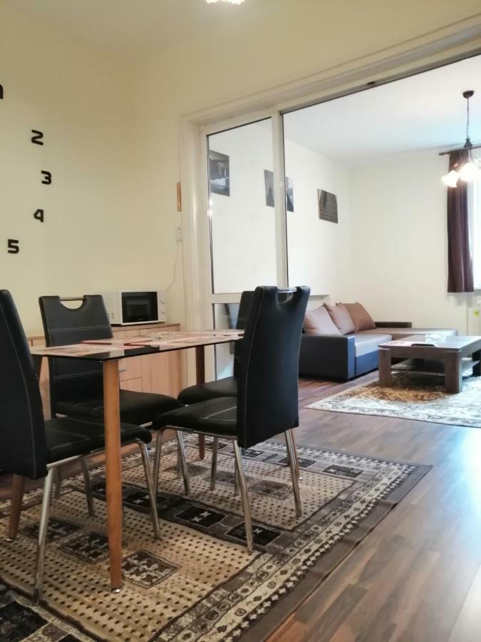 Central Academic Apartment Sofia Extérieur photo